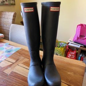 Hunter RainBoots Matte Navy Blue